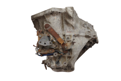 Vaihteisto 20TT01 C1 107 Aygo 1.0 12v Citroen Peugeot 2222QE 2231W4 1137