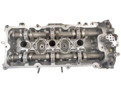 Sylinterikansi Renault Nissan L-8J1 7701474129 3.5 V6 V4Y715