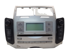 Radio-CD-soitin Toyota Yaris 86120-0D210 CQ-TS0570LC W58824 1098