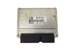 Ohjausyksikkö 0261206044 8D0906018G VW Bosch 3549