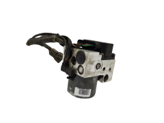 Abs-pumppu Nissan Primera 476002F000 0265214411 Bosch 5052