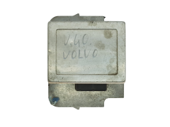 Ohjausyksikkö 00007016A7 1T0606A05 P30631897 Temic Volvo
