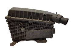 Ilmansuodattimen Kotelo 7700852517 Renault Safrane 7700854587 12040