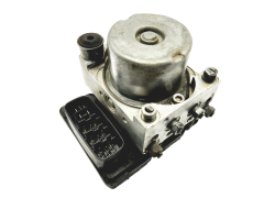 Abs-pumppu Toyota Yaris 89541-52110 44510-52220 Sumitomo 37130