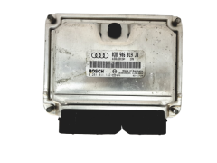 Ohjausyksikkö 038906019JQ 0281011142 Audi Bosch 18726