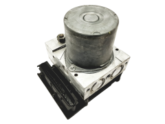Abs-pumppu Mercedes B A0064310812 0265235225 Bosch 47183