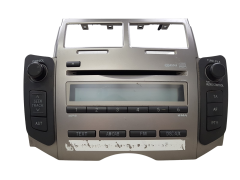Radio Cd Mp3 Soitin Toyota Yaris 86120-0D490 W13811 Fujitsu 1270