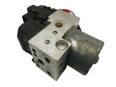 Abs-pumppu Ford Transit 1C15-2M110-AE 0265216672 Bosch 63704