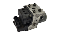 Abs-pumppu Fiat Punto 46840335 0273004672 Bosch 1843