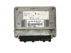 Ohjausyksikkö 03D906023B 5WP40504 04 VW Seat VW Siemens 19093