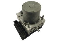 Abs-pumppu Citroen Xsara Picasso 9661963680 0265950330 Bosch 66609