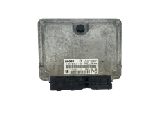 Ohjausyksikkö 0281010271 24417196 PG Opel Bosch 57399