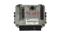 Ohjausyksikkö Renault 0281011390 8200310863 8200349846 Bosch 22484
