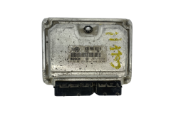 Ohjausyksikkö 038906012M 0281001979 Volkswagen Bosch 51646