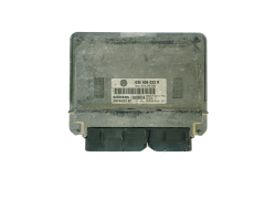 Ohjausyksikkö VW 03E906033R 5WP44224 02 Siemens 33292