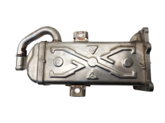 EGR Jäähdytin 03L131512AT VW Audi Seat Skoda 1.6 TDI