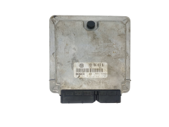 Ohjausyksikkö 038906019BJ 0281010176 Volkswagen Bosch 44543