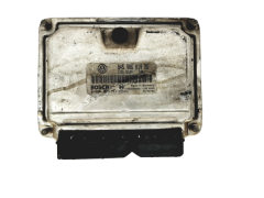 Ohjausyksikkö 045906019BG 0281011244 Seat VW Bosch 19123