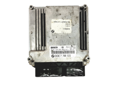 Moottorin Ohjausyksikkö BMW 7789572 0281010565 Bosch 18701
