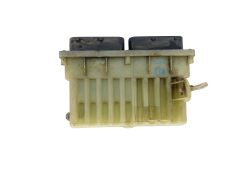 Ohjausyksikkö Opel 24462346 15408375 Delphi 39697