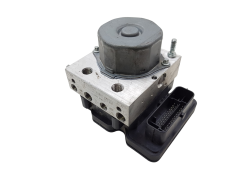 Abs-pumppu Renault Clio 4 476600188R 0265956527 476605460R Bosch 1115