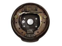 Jarrulevyn suojuslevy Szczęk Vasen 7701042417 Renault Laguna I 321908761