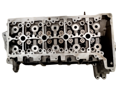 Sylinterikansi BMW 211752101 85802630401 2.0 16V B47C20B
