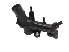 Termostaatin Kotelo 110602394R 2.0 dCi Renault Trafic 3 Vivaro 2 B NV300