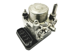 Abs-pumppu Toyota Yaris 44510-52460 89541-52400 Advics 39191