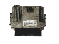 Ohjausyksikkö 0281012858 55204755 Fiat Bosch 27523