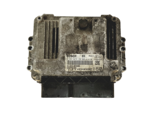 Ohjausyksikkö 0281013138 51812906 Alfa Romeo Bosch 27533