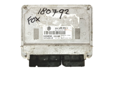 Ohjausyksikkö 03D906033H 5WP44238 02 VW Siemens 18780