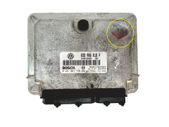 Ohjausyksikkö VW Audi 038906018P 0281001720 Bosch 30014
