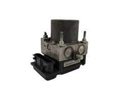 Abs-pumppu Opel Corsa C 13182319 0265800443 0265231583 Bosch 5096