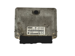 Ohjausyksikkö Opel 24417169 0281010268 Bosch GM 28298