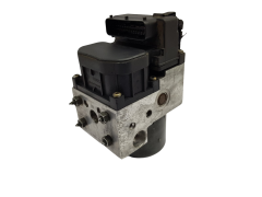 Abs-pumppu Nissan Almera N16 476605M301 0273004452 Bosch 4239