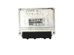Moottorin Ohjausyksikkö Audi 8D0907558B 0261204774 Bosch 24783