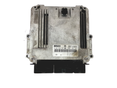 Ohjausyksikkö 237101754R 0281018497 Renault Bosch 24052