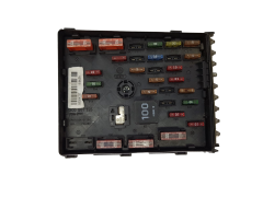 Sulaketaulu 3C0937125 6359-2777 VW SEAT Audi 19840