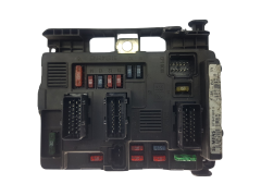 Ohjausyksikkö BSM-B2 S118470002E 9643498980 PSA Siemens 2106