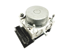 Abs-pumppu 0265801018 476604621R Sandero Logan Dacia 38659