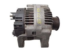 Laturi Renault 7700424582 A13VI209 110A Valeo 1068