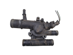 Termostaatin Kotelo 8200074346 1.9 dCi Renault