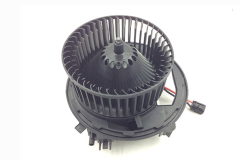 Lämmittimen moottori 5Q1819021A 88191694801 VW Audi Skoda Vika