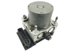 Abs-pumppu Opel Corsa C 13182319 0265800443 0265231583 Bosch 62190