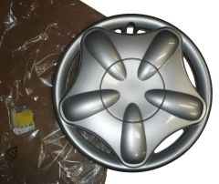 Pölykapselit 14' Uusi Alkuperäinen 7700834968 Renault