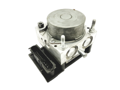 Abs-pumppu Renault Modus 8200747138 0265800558 Bosch 46516