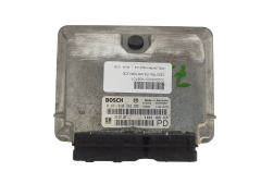Ohjausyksikkö 24417169 0281010268 Opel Bosch GM 3303