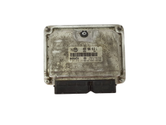 Moottorin Ohjausyksikkö VW 038906012L 0281010112 Bosch 17967