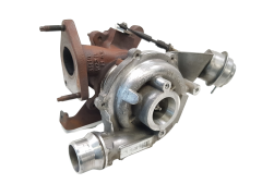 Turboahdin 144109364R 8200994301 786997-001 Garrett 2.3dCi Renault 15000km